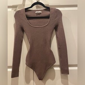 Abercrombie and Fitch Long-Sleeve Squareneck Sweater Bodysuit Brown Sz XS NWOT